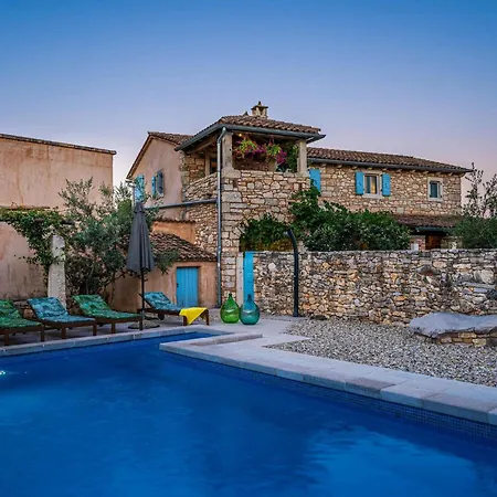 Grandi Holiday home *