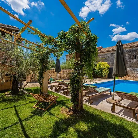 Grandi Holiday home *