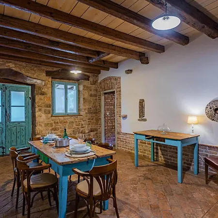 Holiday home Grandi *